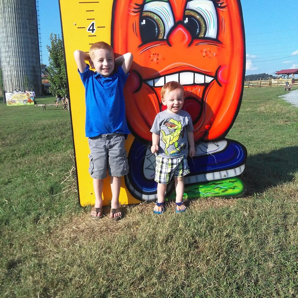 Meet your Posher, Ashley